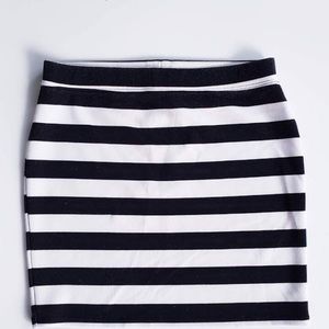 Forever 21 bodycon mini skirt